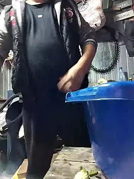 Snapshot of sarpe4 chatting on October 9, 2025, 3:32 pm sarpe4 online show from October 9, 2025, 3:32 pm