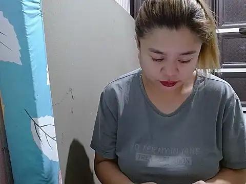 Kariebabe online show from December 14, 2025, 11:20 pm