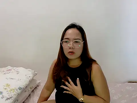 BURBERRY69 online show from June 26, 2026, 7:46 am