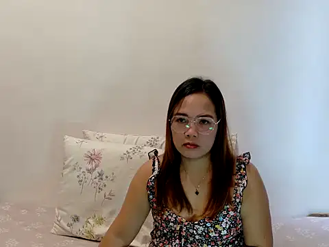 BURBERRY69 online show from July 5, 2026, 5:14 am