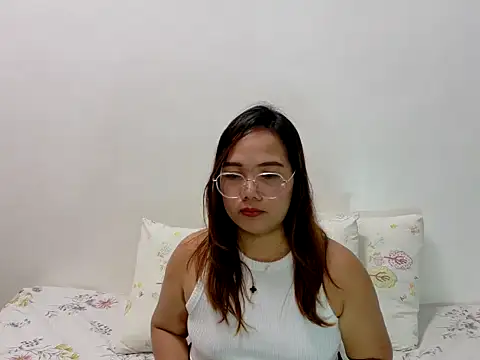 BURBERRY69 online show from July 6, 2026, 12:57 pm