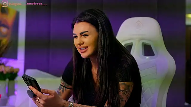 perfectt33n online show from December 16, 2025, 4:01 pm