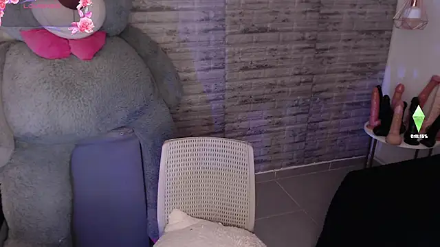 TinnaCobb online show from March 10, 2026, 4:01 pm