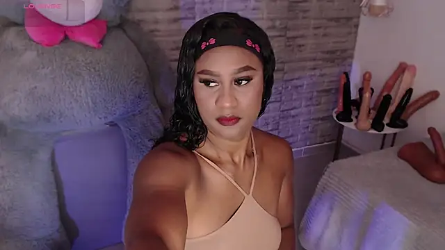 TinnaCobb online show from March 27, 2026, 4:07 pm