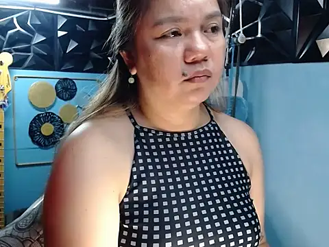 ambersmile online show from April 5, 2026, 9:06 am