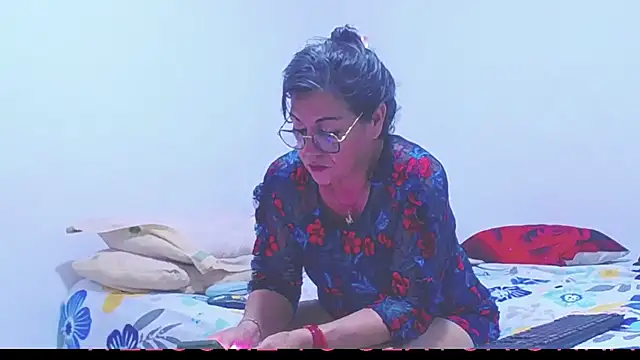 sexycristina 2 online show from September 23, 2025, 6:22 pm