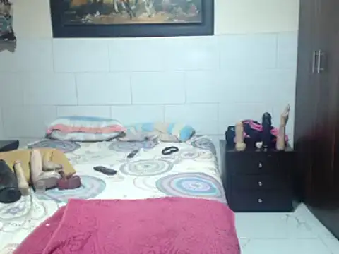 Snapshot of RobertaHott chatting on September 30, 2025, 10:48 pm RobertaHott online show from September 30, 2025, 10:48 pm