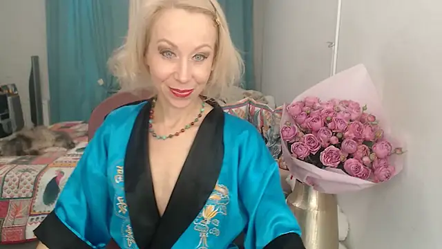 LuxuryNika online show from October 24, 2025, 10:22 am