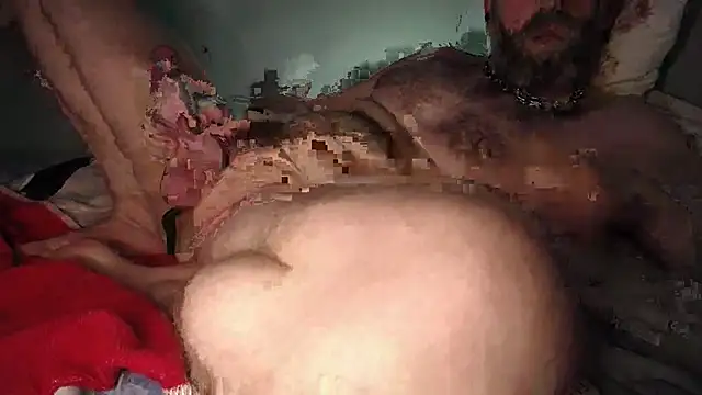 Snapshot of EarlGliter chatting on November 16, 2025, 6:35 pm EarlGliter online show from November 16, 2025, 6:35 pm