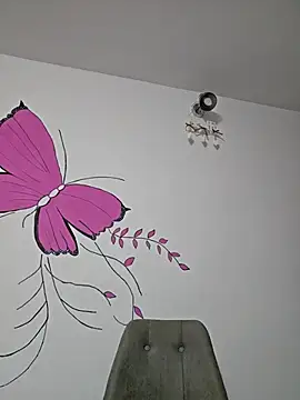 Snapshot of IsabelleCraft chatting on November 5, 2025, 5:13 pm IsabelleCraft online show from November 5, 2025, 5:13 pm