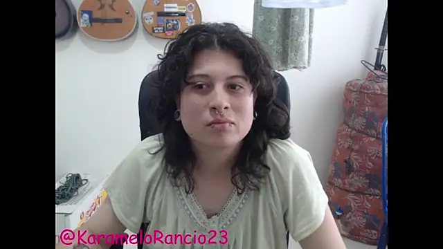 Smoke trip Alicia online show from February 1, 2025, 1:09 pm