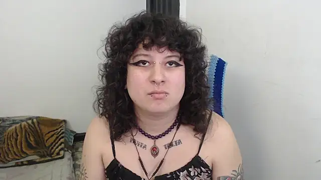 Smoke trip Alicia online show from February 22, 2026, 8:40 pm