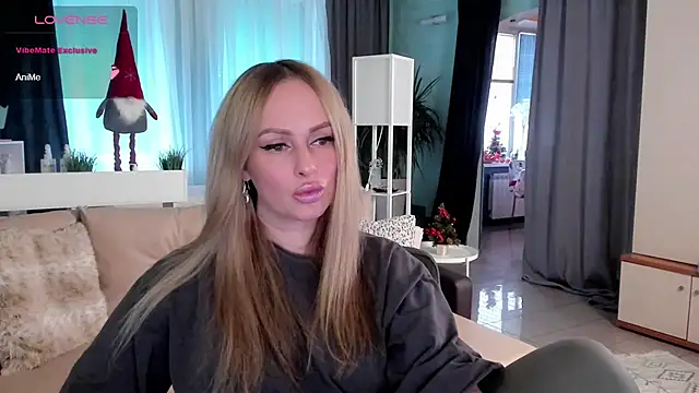 Libby Nora online show from January 3, 2025, 11:25 am