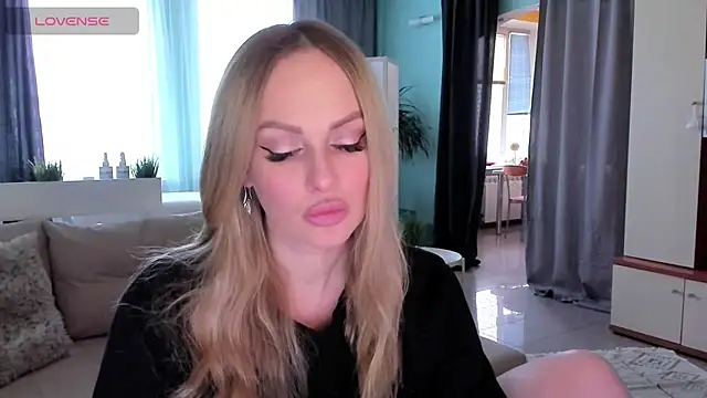 Libby Nora online show from March 14, 2025, 8:42 am