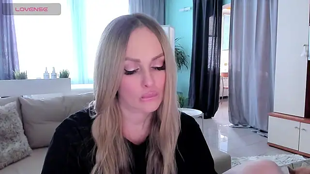 Libby Nora online show from March 14, 2025, 11:45 am