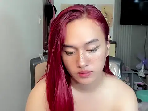 andylynn kiss online show from July 28, 2026, 1:12 am