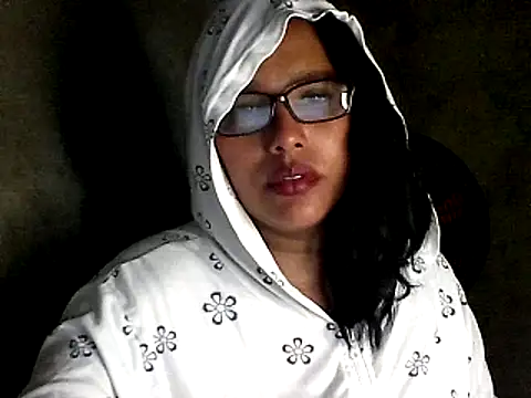 Damita999 online show from January 13, 2025, 1:23 am