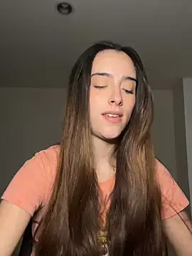 Snapshot of swrennn19 chatting on January 5, 2025, 4:38 pm swrennn19 online show from January 5, 2025, 4:38 pm