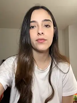 Snapshot of swrennn19 chatting on September 14, 2025, 4:06 pm swrennn19 online show from September 14, 2025, 4:06 pm