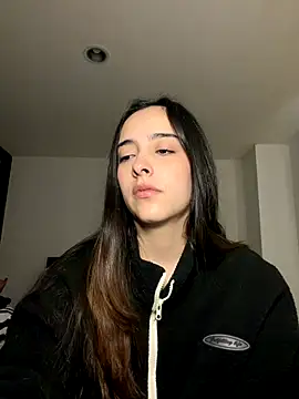 Snapshot of swrennn19 chatting on November 16, 2025, 3:28 pm swrennn19 online show from November 16, 2025, 3:28 pm