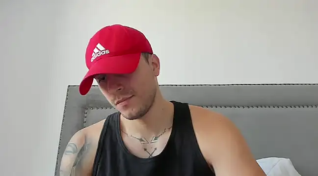 spartacozz online show from February 7, 2025, 7:49 pm