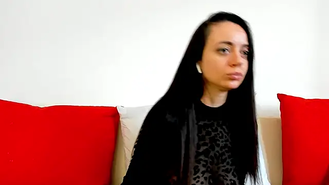 Snapshot of cute_angel95 chatting on February 3, 2025, 11:42 am cute angel95 online show from February 3, 2025, 11:42 am