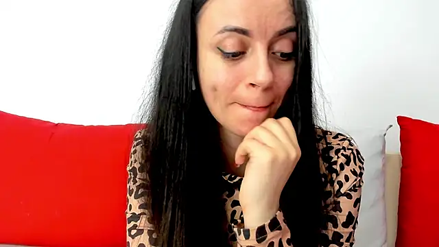 Snapshot of cute_angel95 chatting on March 4, 2025, 6:50 pm cute angel95 online show from March 4, 2025, 6:50 pm