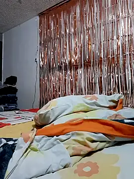 LUNAdeMARTE online show from February 14, 2026, 1:57 am