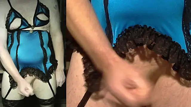 Snapshot of fetishkraut chatting on October 24, 2025, 5:42 pm fetishkraut online show from October 24, 2025, 5:42 pm