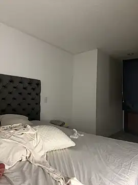 Snapshot of kamivolkano chatting on February 9, 2025, 1:55 am kamivolkano online show from February 9, 2025, 1:55 am