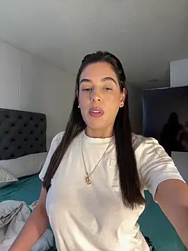 Snapshot of kamivolkano chatting on February 26, 2025, 5:17 pm kamivolkano online show from February 26, 2025, 5:17 pm