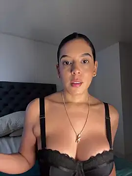 Snapshot of kamivolkano chatting on March 21, 2025, 5:12 pm kamivolkano online show from March 21, 2025, 5:12 pm