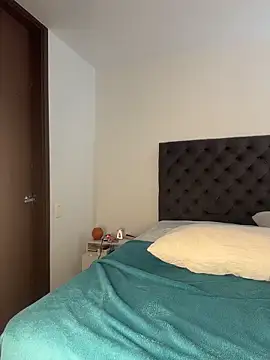 Snapshot of kamivolkano chatting on February 25, 2026, 5:55 pm kamivolkano online show from February 25, 2026, 5:55 pm