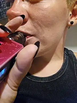 PinkTheHawk online show from December 24, 2024, 8:22 am