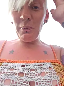 PinkTheHawk online show from February 28, 2025, 7:05 am