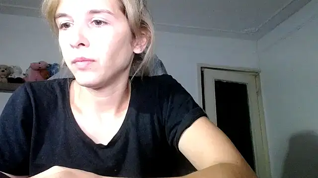 Snapshot of SexxyLety chatting on September 20, 2025, 10:33 pm SexxyLety online show from September 20, 2025, 10:33 pm