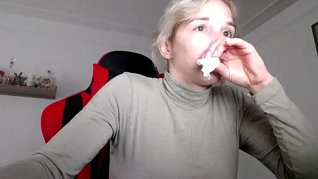 Snapshot of SexxyLety chatting on October 18, 2025, 12:06 pm SexxyLety online show from October 18, 2025, 12:06 pm