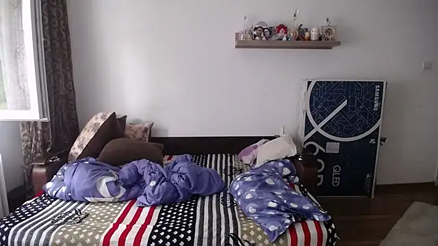 Snapshot of SexxyLety chatting on October 24, 2025, 6:43 am SexxyLety online show from October 24, 2025, 6:43 am