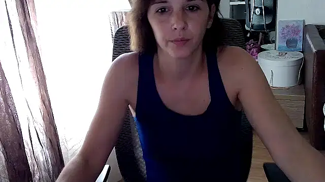 Snapshot of SexxyLety chatting on August 1, 2026, 10:47 am SexxyLety online show from August 1, 2026, 10:47 am