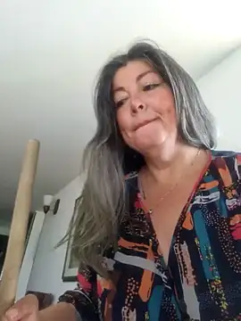 emma tour online show from December 14, 2024, 3:15 pm