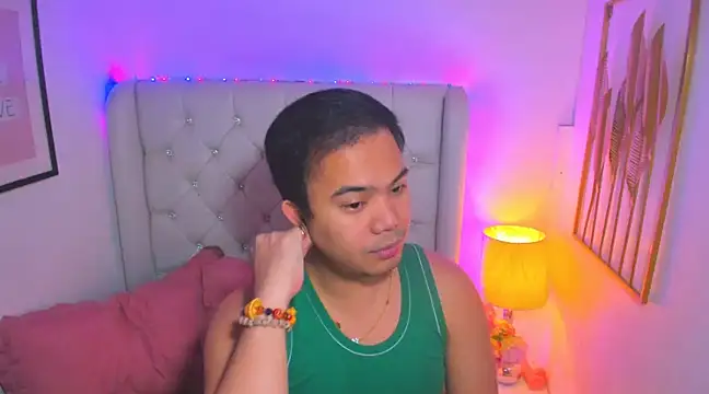 AsianZero online show from March 13, 2025, 5:28 pm