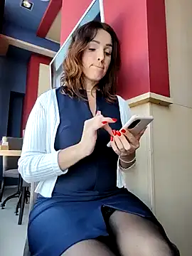 EvaXOAir online show from February 14, 2025, 6:34 am