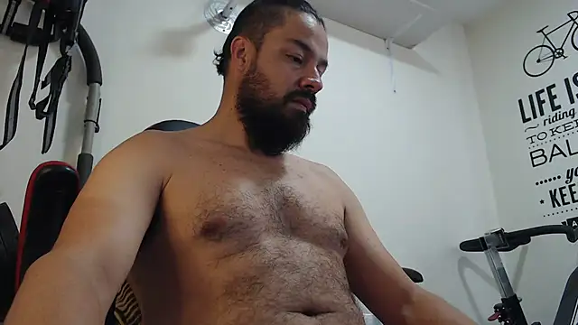 Snapshot of antony_36 chatting on January 7, 2025, 12:52 pm antony 36 online show from January 7, 2025, 12:52 pm