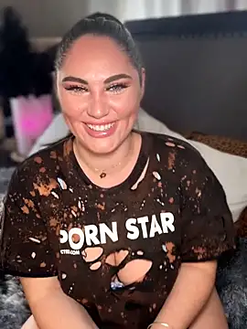 lovely beast online show from February 17, 2026, 6:14 pm