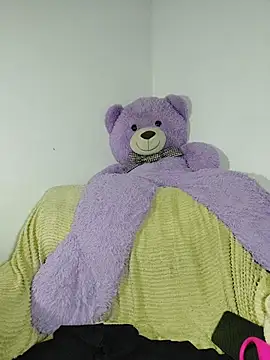 Snapshot of missmelissa_ chatting on February 15, 2026, 11:30 am missmelissa online show from February 15, 2026, 11:30 am