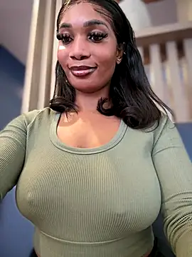 Snapshot of __Nessa__ chatting on October 26, 2025, 11:49 am Nessa online show from October 26, 2025, 11:49 am