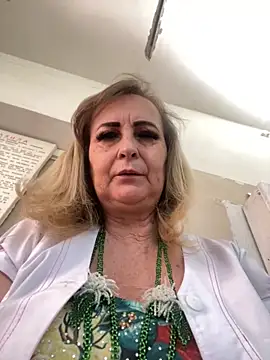 Irina2909xh online show from September 26, 2025, 11:14 am