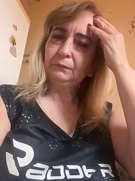 Irina2909xh online show from November 11, 2025, 8:14 am