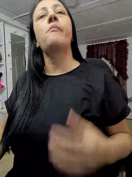 Ameliarizo online show from January 11, 2026, 12:04 am