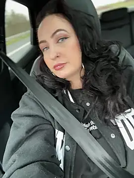 Snapshot of itsCassie chatting on January 26, 2025, 2:19 pm itsCassie online show from January 26, 2025, 2:19 pm